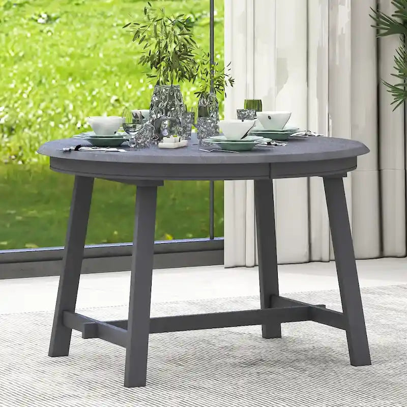 Round Extendable Dining Table with Rubberwood Legs – Retro Farmhouse Style